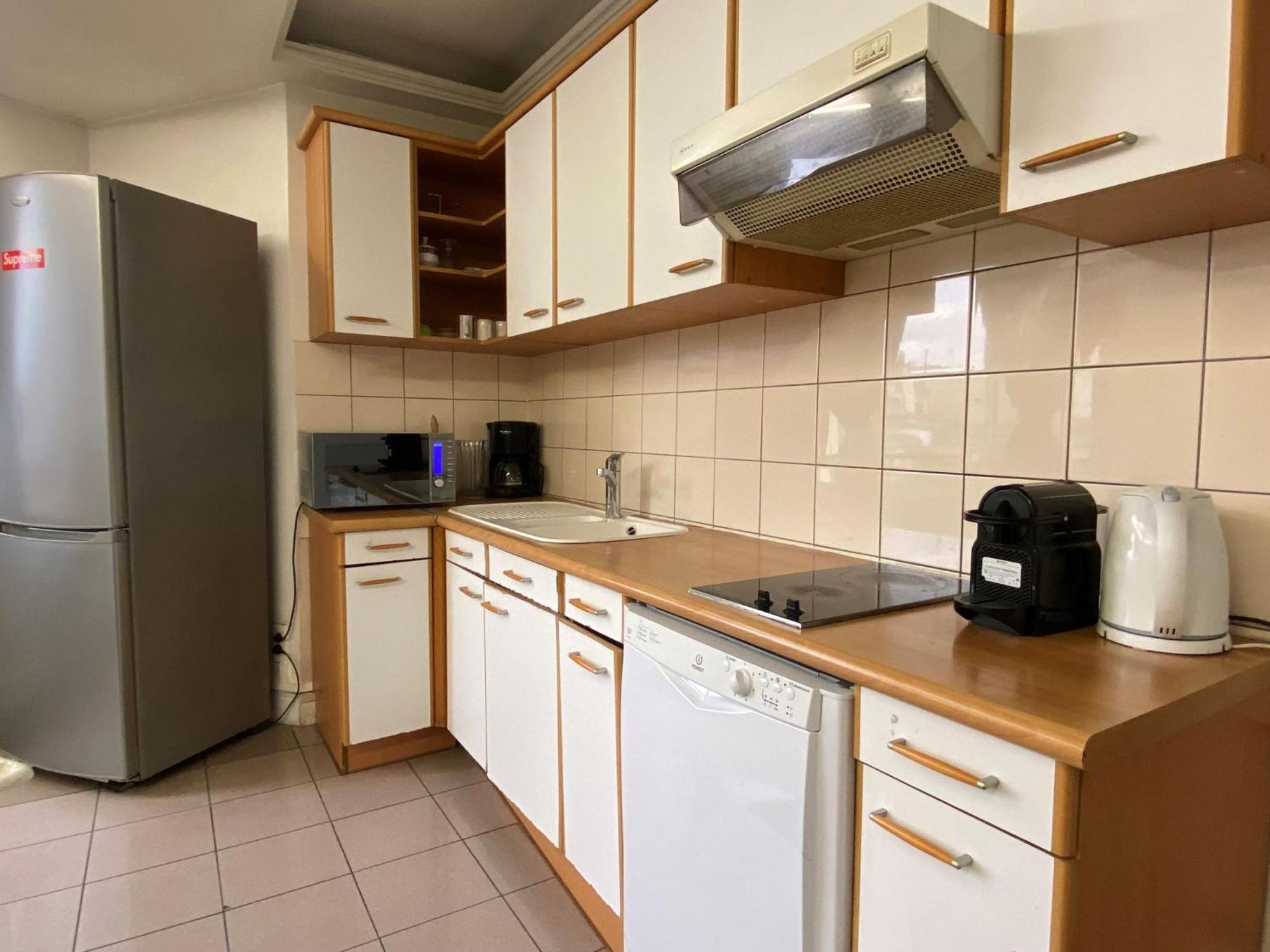 L'Appartement Des Champs Elysees Paris Luaran gambar