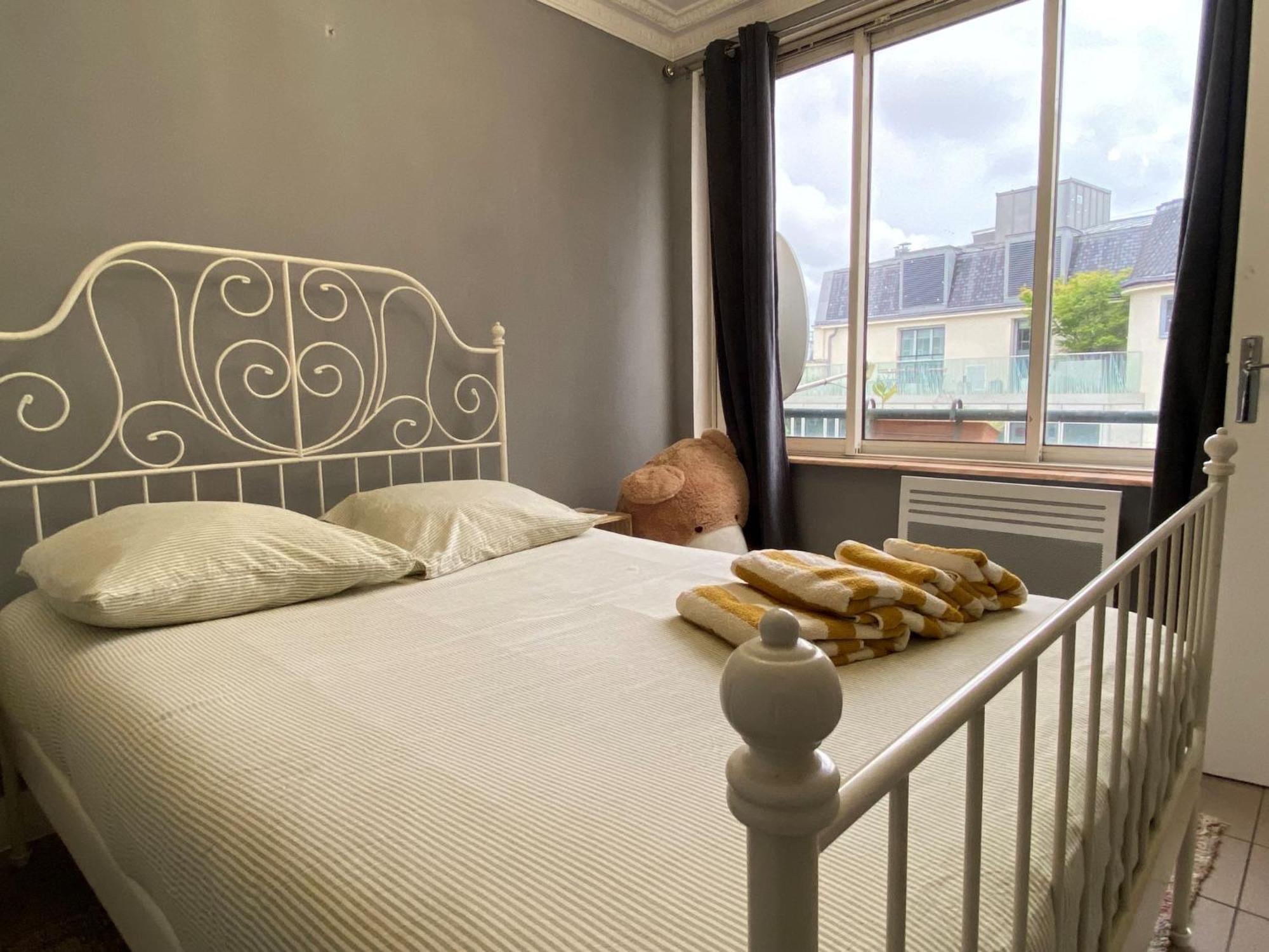L'Appartement Des Champs Elysees Paris Luaran gambar