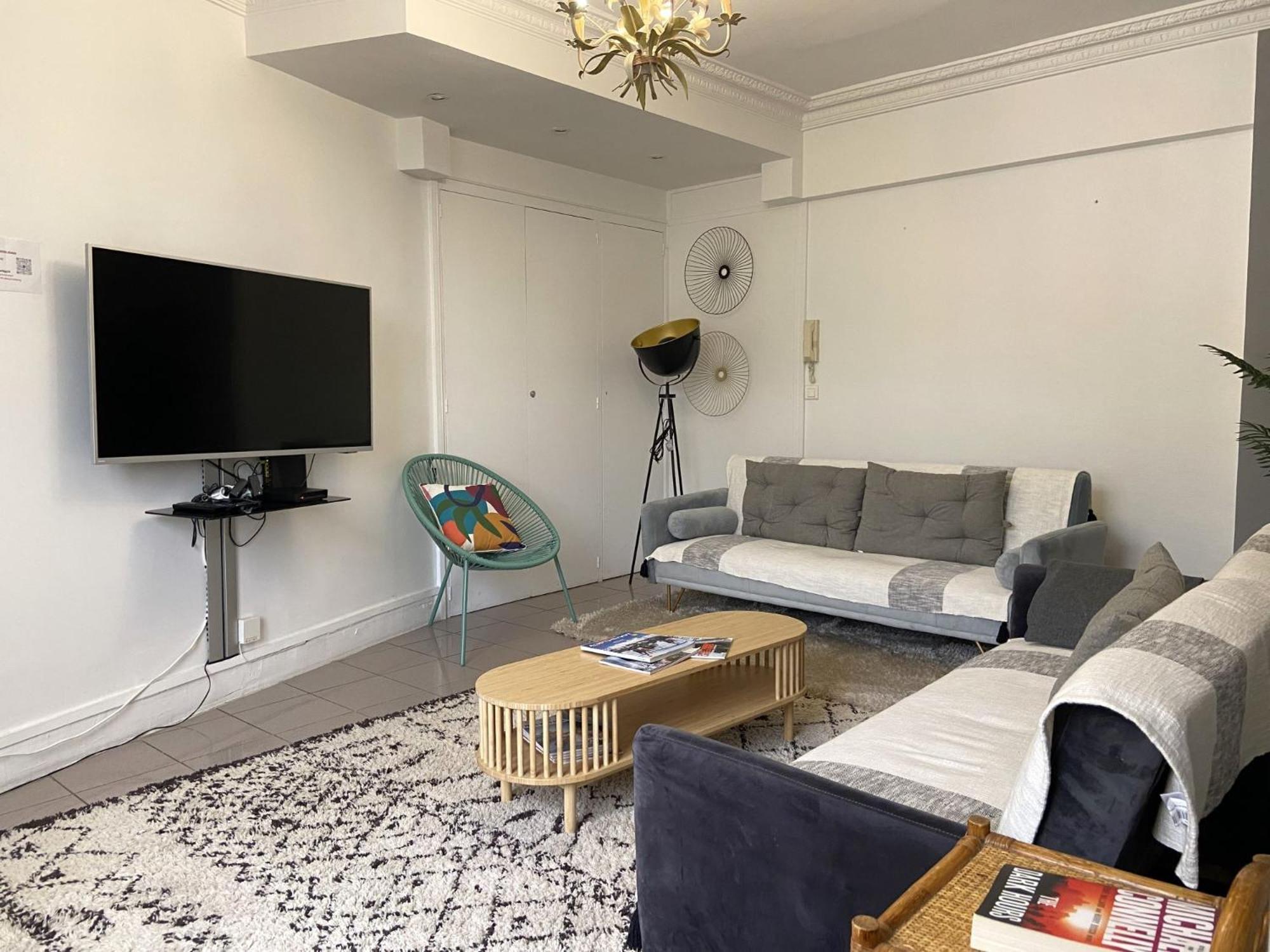L'Appartement Des Champs Elysees Paris Luaran gambar