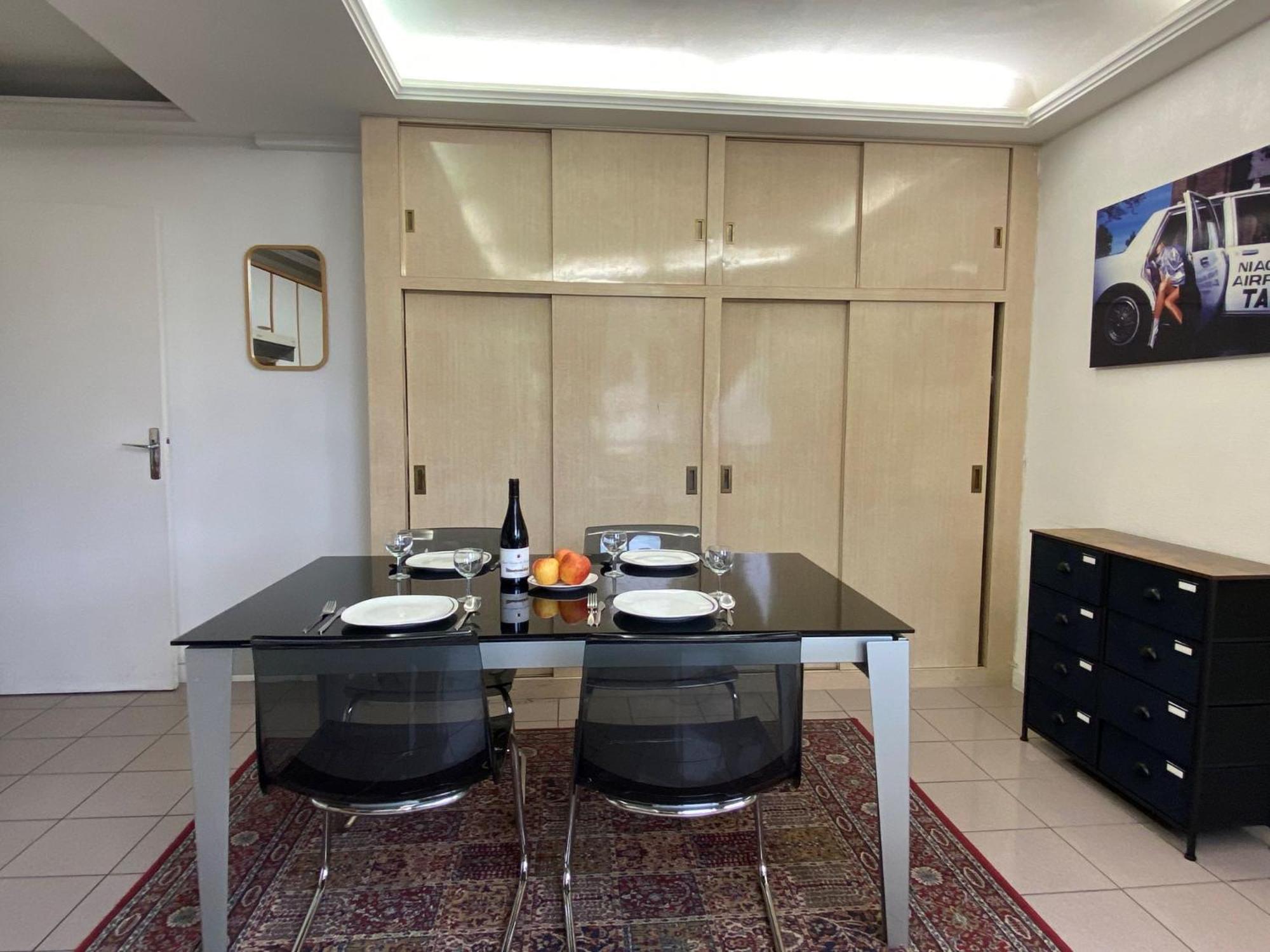 L'Appartement Des Champs Elysees Paris Luaran gambar